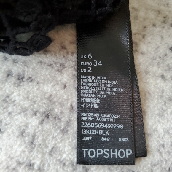 🔥3/$30 Crochet Tank Top - Picture 8 of 10